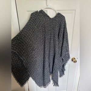 Poncho shawl sweater one size